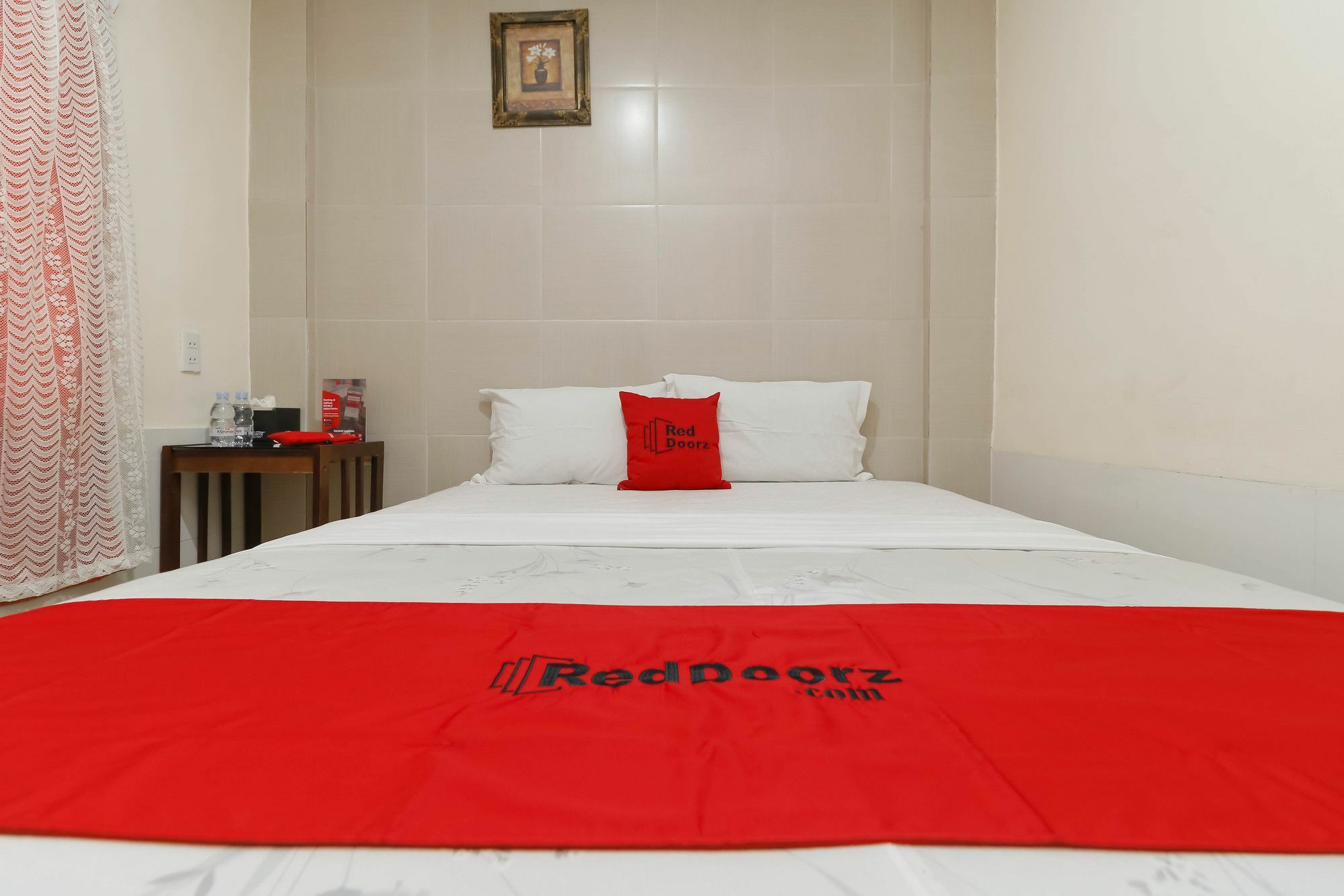 Reddoorz Near Maimun Palace